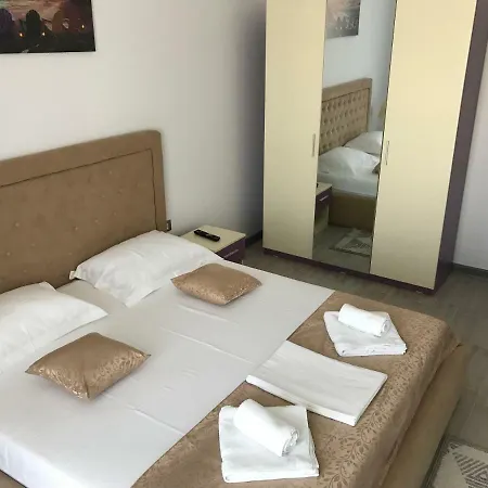Appartamento Apartament Alezzi Beach *