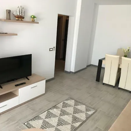 Apartament Alezzi Beach *