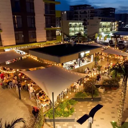 Appartamento Apartament Alezzi Beach *